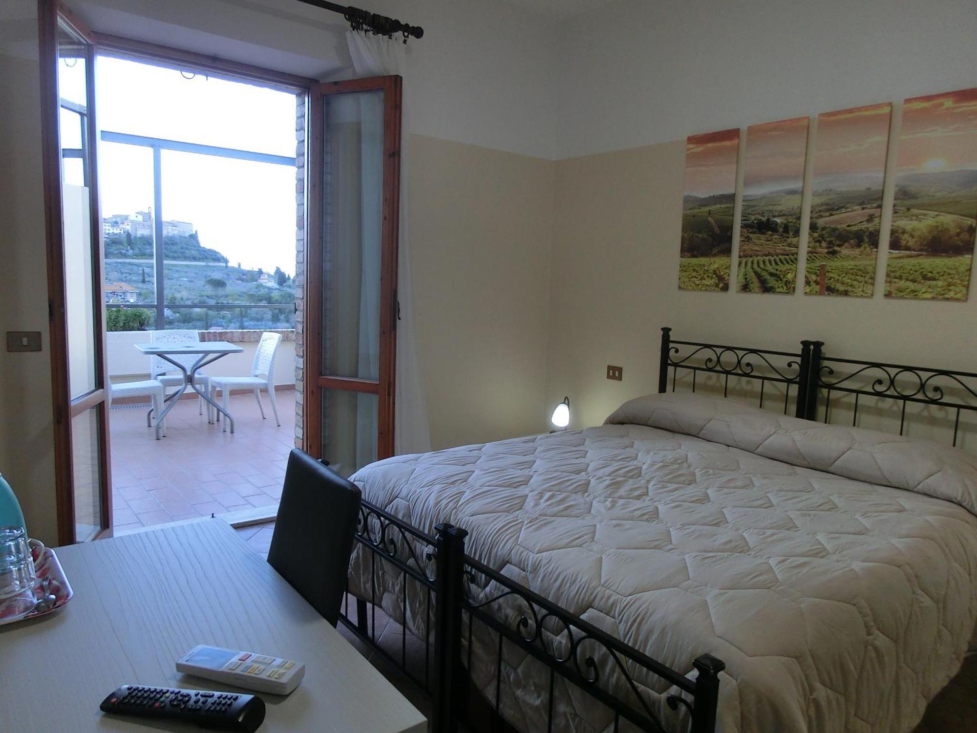 Agriturismo La Pietriccia Chianciano Terme Luaran gambar