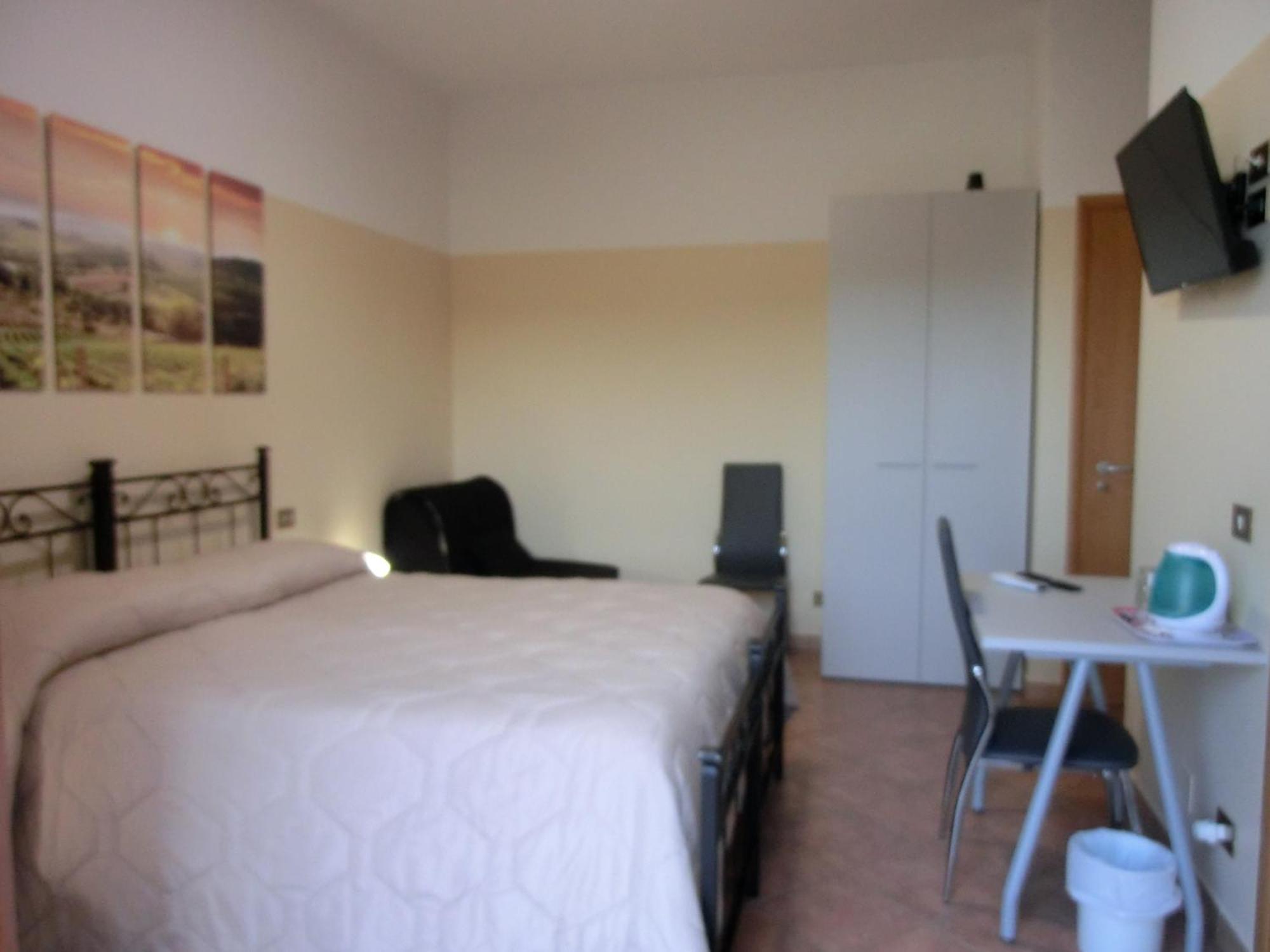 Agriturismo La Pietriccia Chianciano Terme Luaran gambar